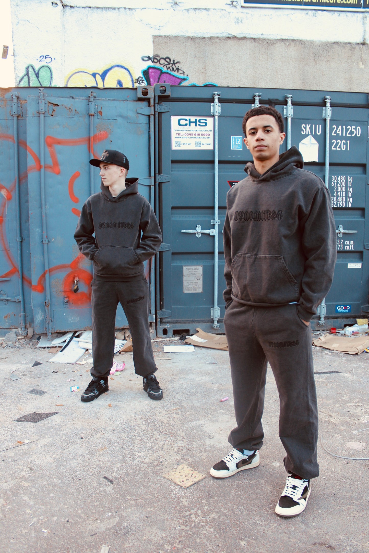 STATEMENT SWEATSUIT - WASHED GREY + BLACK