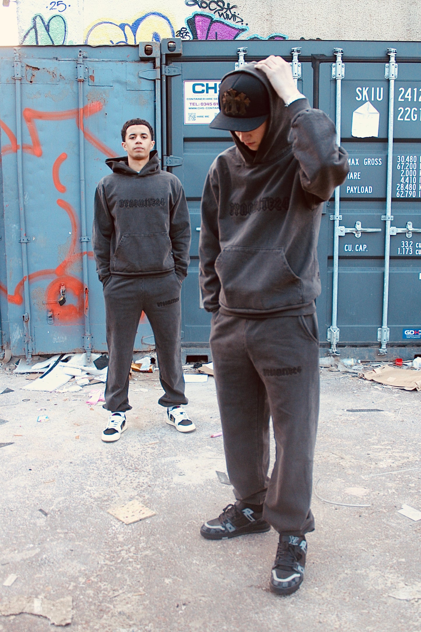 STATEMENT SWEATSUIT - WASHED GREY + BLACK